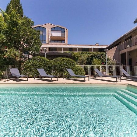 Hotel Cantosorgue LʼIsle-sur-la-Sorgue Buitenkant foto