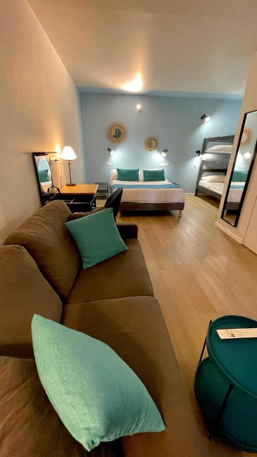 Hotel Cantosorgue LʼIsle-sur-la-Sorgue Buitenkant foto